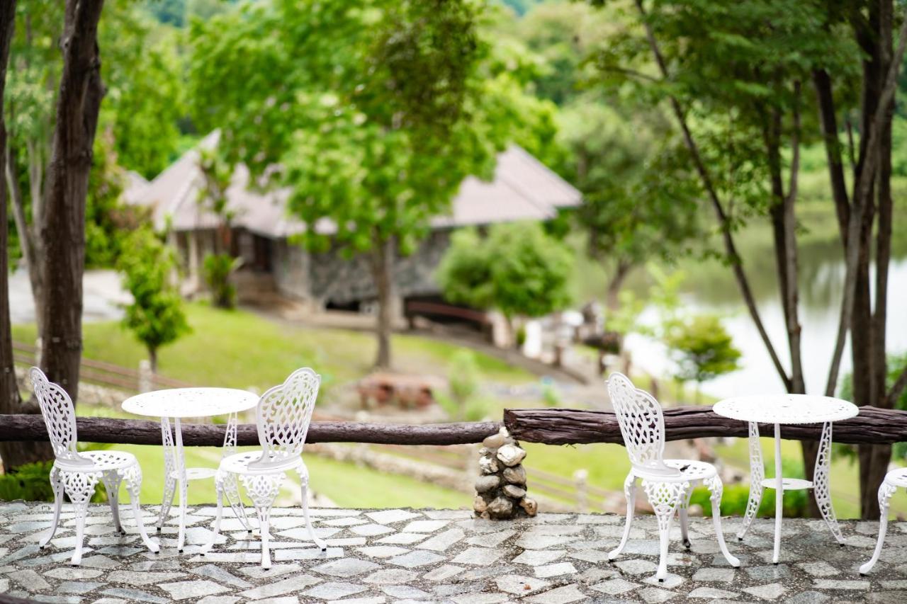 Bed and Breakfast Nan Waterside Hong Bon Nern Exterior foto