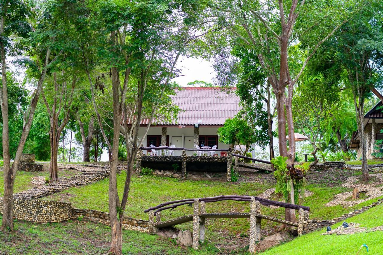 Bed and Breakfast Nan Waterside Hong Bon Nern Exterior foto