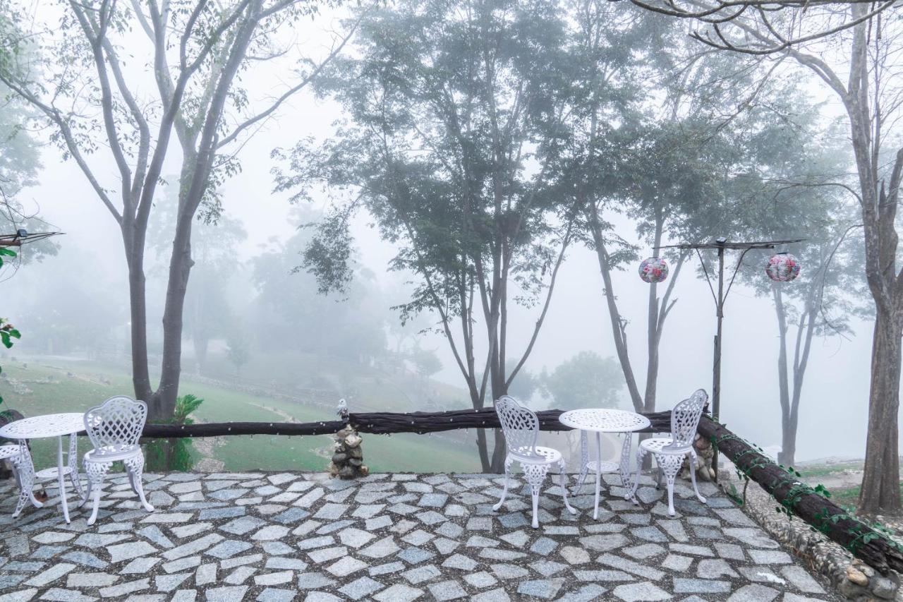 Bed and Breakfast Nan Waterside Hong Bon Nern Exterior foto